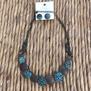 FREE necklace + earrings set